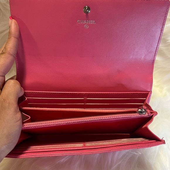 Chanel Bifold CC quilted Wallet - Picture 6 of 7